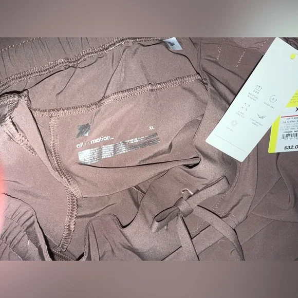 NWT ALL IN MOTION Women's Active Light Mid-Rise Cargo Joggers Sz S & XL ✨ - Picture 7 of 8